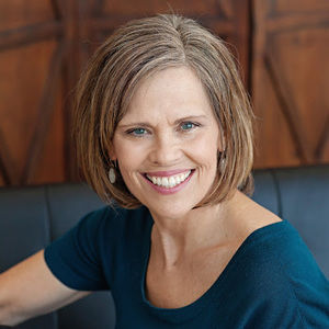 Meet your Posher, Polly